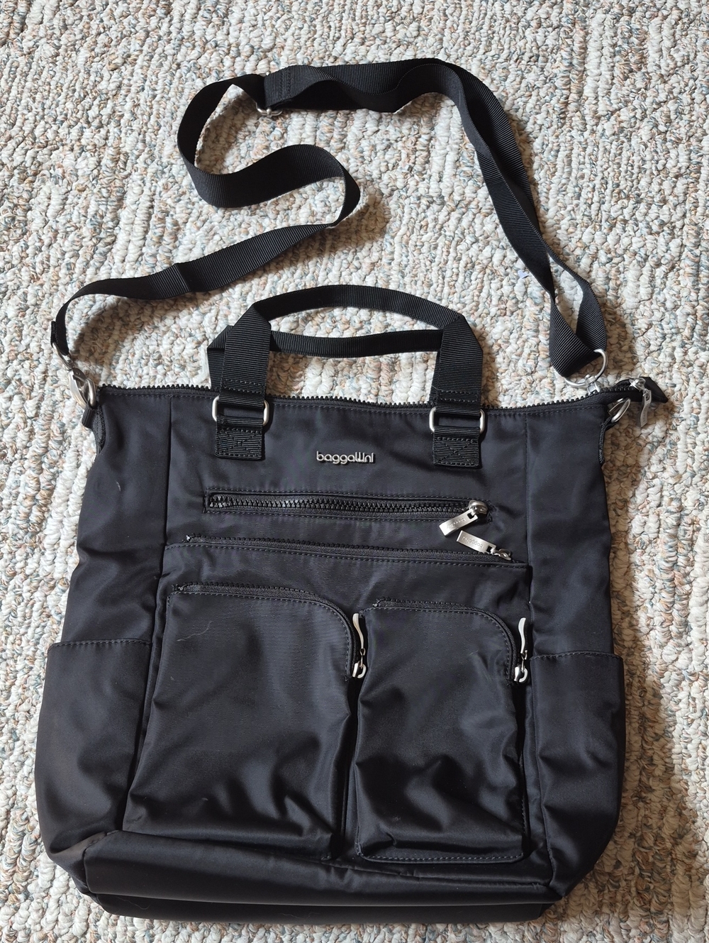 Baggallini Black Nylon Convertible Bag